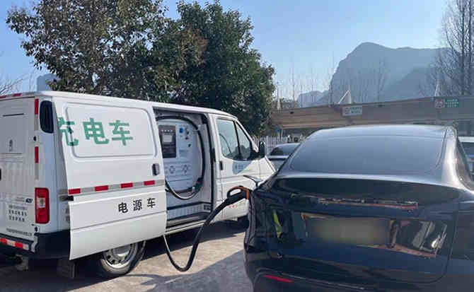 张掖汽车搭电